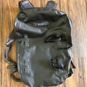 *RARE FIND & BRAND NEW* Patagonia Guidewater Backpack 29L (Black)